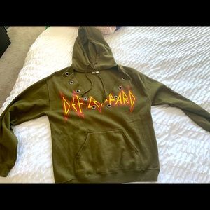 DEF LEPPARD CUT OUT HOODIE